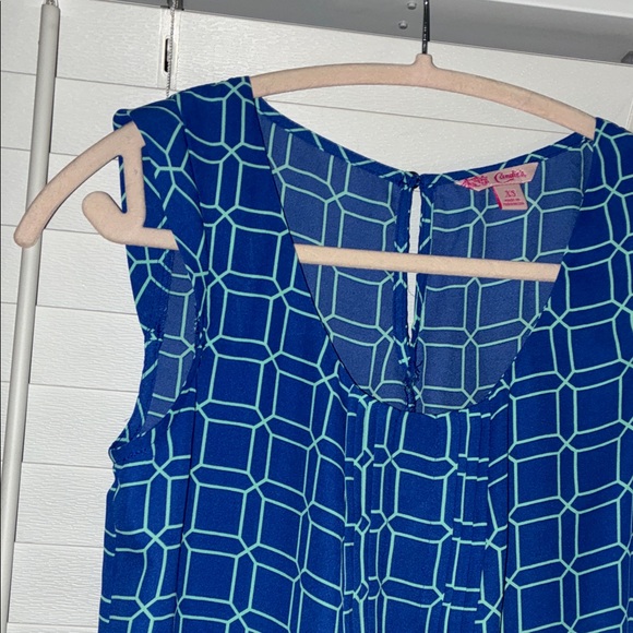 Candie's Blue and Teal Geometric Blouse - Picture 3 of 7